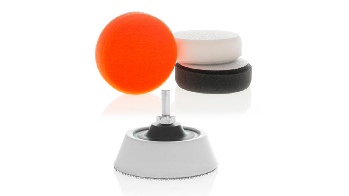 Ensemble+avec+une+plaque+de+support+haute+de+70+mm+pour+perceuse+%28tampons+de+75+%C3%A0+95+mm%29+comprenant+trois+tampons+de+85+mm